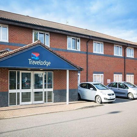 Travelodge Milton Keynes Old Stratford Exterior photo